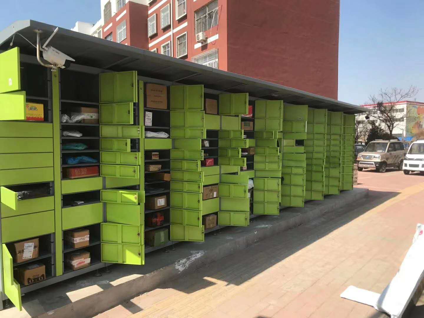 快遞小哥為什么會為快遞柜買單？